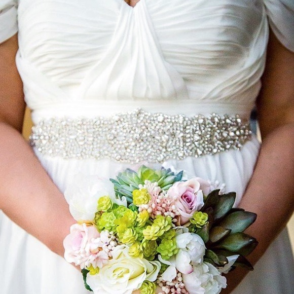 Luxurious Queen Shine Bridal Sash Belt, 2 colors - Picture 8 of 8